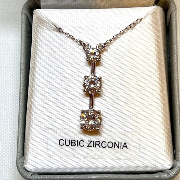 .925 Sterling Silver Three Stone CZ Prong Set 16” with 2" extender‎ NWOT - Picture 4 of 5